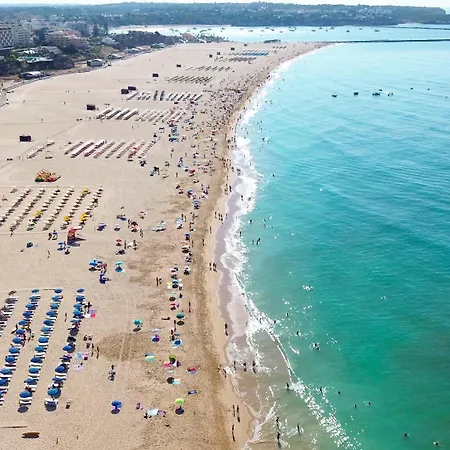 T1 Com Piscina E Garagem 5 Min A Pe Da Praia Da Rocha